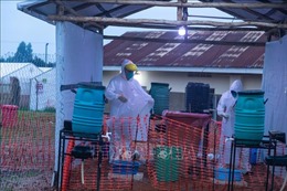 Uganda dỡ bỏ phong tỏa tại 2 quận từng là tâm điểm dịch Ebola