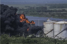 Nổ bồn chứa nhiên liệu gây hỏa hoạn nghiêm trọng tại Colombia