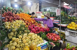 Thị trường Rằm tháng Giêng: Thực phẩm dồi dào, giá cả ổn định