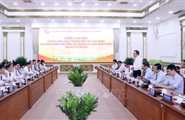 Lãnh đạo TP Hồ Chí Minh tiếp Đoàn Trưởng Cơ quan đại diện Việt Nam ở nước ngoài