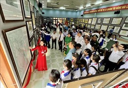 Triển lãm lưu động bản đồ và tư liệu về Hoàng Sa, Trường Sa tại Quảng Trị