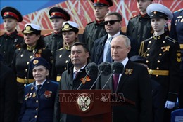 Tổng thống LB Nga tin tưởng đất nước có thể đương đầu các thách thức
