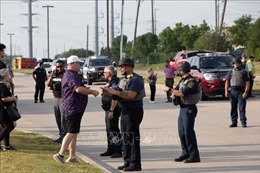 Vụ xả súng ở Texas (Mỹ) làm ít nhất 16 người thương vong
