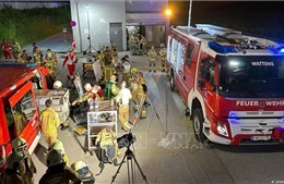 Cháy tàu hỏa tại Áo, sơ tán khẩn cấp hàng trăm hành khách