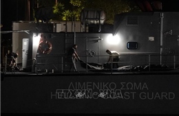 Hy Lạp bắt giữ 9 nghi can liên quan vụ chìm tàu
