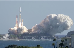 Nhật Bản phóng tên lửa mang tàu đổ bộ thám hiểm Mặt Trăng