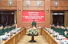 Đại tướng Phan Văn Giang làm việc với Tổng cục Kỹ thuật