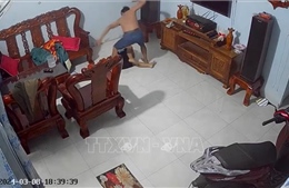Chính quyền vào cuộc xử lý vụ cha dượng bạo hành bé trai tại Bình Phước