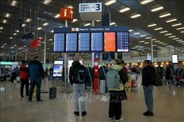 Pháp: Hàng loạt chuyến bay bị hủy do đình công