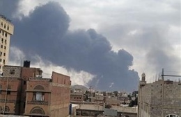 Israel tấn công sân bay quốc tế ở thủ đô của Yemen