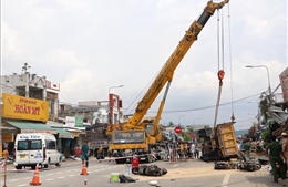 Tai nạn giao thông trên Quốc lộ 1A khiến 1 người tử vong, 4 người bị thương 