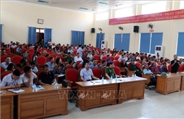 Sau đối thoại, người dân không còn chặn xe vào bãi rác
