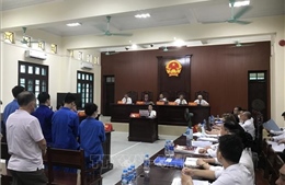 Xét xử vụ án buôn lậu, nhận hối lộ tại Chi cục Hải quan Cửa khẩu cảng Hải Phòng khu vực 2