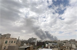 Israel không kích thủ đô Sanaa của Yemen
