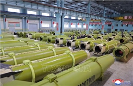 Triều Tiên tiếp tục mở rộng năng lực sản xuất tên lửa và đạn pháo