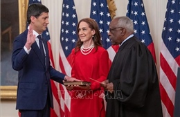 Ông Kevin Warsh chính thức trở thành tân Chủ tịch Fed 