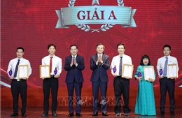 Báo Tin tức và Dân tộc giành giải C với loạt bài bình luận tại Cuộc thi chính luận "Bảo vệ nền tảng tư tưởng của Đảng trong kỷ nguyên mới"