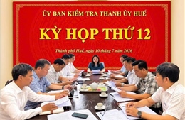 Kỷ luật Khiển trách nguyên Chánh Văn phòng Tỉnh ủy Thừa Thiên Huế