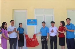 Bàn giao nhà công vụ cho giáo viên vùng biên Thanh Hóa trước thềm năm học mới