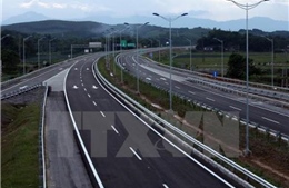 Giai đoạn 1 Dự án đường cao tốc Hòa Bình - Mộc Châu có quy mô hai làn xe