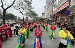 Khôi phục các lễ hội truyền thống Hà Nội: Vai trò mấu chốt từ cộng đồng