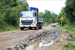 Đắk Nông: Sớm sửa chữa nhiều đoạn đường hư hỏng trên Quốc lộ 14C
