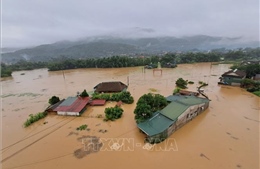 Mưa to, nước thượng nguồn đổ về gây ngập lụt trên diện rộng ở Hà Giang