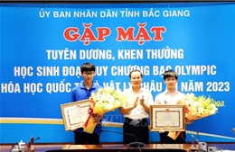 Bắc Giang: Khen thưởng học sinh đoạt HCB Olympic Hóa học Quốc tế và Vật lí châu Âu