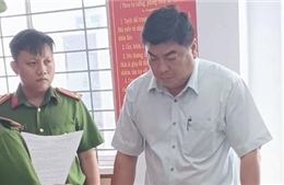 Khởi tố, bắt tạm giam Phó Chủ tịch UBND thành phố Long Xuyên