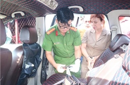 Bắt quả tang vụ vận chuyển trái phép ma túy tại thành phố Trà Vinh