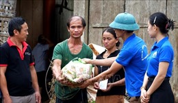 Chung tay hỗ trợ người dân vùng lũ Nghệ An sớm ổn định cuộc sống, sản xuất