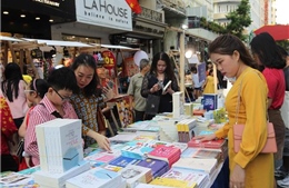 Con đường đưa sách Việt ra thế giới