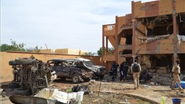 Tấn công liều chết nhằm vào doanh trại quân đội Mali