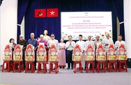 Chúc mừng Đại diện Cộng đồng Hồi giáo tại TP Hồ Chí Minh nhân Đại lễ Raya Idil Adha