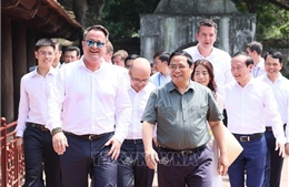 Thủ tướng Luxembourg thăm Văn Miếu - Quốc Tử Giám và Bảo tàng Mỹ thuật Việt Nam