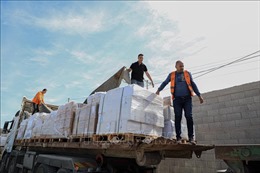 Israel cung cấp nhiên liệu cho xe tải chở hàng viện trợ của Liên hợp quốc