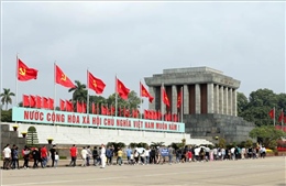 Tiếp tục tổ chức Lễ viếng Chủ tịch Hồ Chí Minh từ ngày 15/8