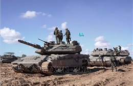 Israel tấn công Gaza sau lệnh sơ tán ở Rafah