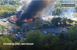 Video vụ xả súng ở Michigan khiến 10 người thương vong 