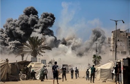 Gaza: Thêm một tòa nhà cao tầng sụp đổ, bạo lực và thương vong tiếp tục gia tăng