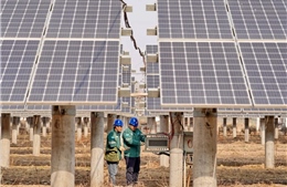 Trung Quốc khởi động giai đoạn mới của dự án truyền tải điện sạch từ Tây Tạng