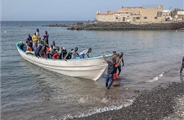 Italy gây sức ép lên Tây Ban Nha sau làn sóng di cư vào Ceuta