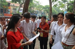 Đình chỉ 2 cán bộ coi thi ở Phú Thọ trước nghi vấn lọt đề thi môn ngữ văn