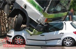 Tai nạn giao thông đặc biệt nghiêm trọng làm 3 người tử vong tại Hưng Yên