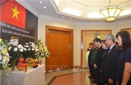 Đại sứ quán Việt Nam tại Indonesia tổ chức lễ viếng Chủ tịch nước Trần Đại Quang