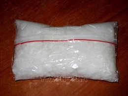 Nghệ An: Bắt 2 đối tượng vận chuyển 5kg ma túy đá
