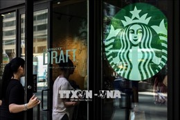 Nestle bắt đầu bán cà phê mang thương hiệu Starbucks