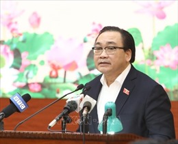 Bí thư Thành ủy Hà Nội tiếp xúc cử tri quận Cầu Giấy