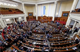 Ukraine đối mặt nguy cơ thiếu hụt ngân sách quốc phòng