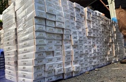 Mật phục, bắt quả tang vụ vận chuyển gần 2.300 gói thuốc lá nhập lậu từ Campuchia